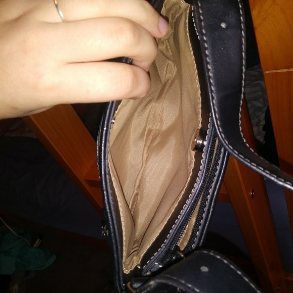 Nine West Shoulder Bag - Picture 3 of 4